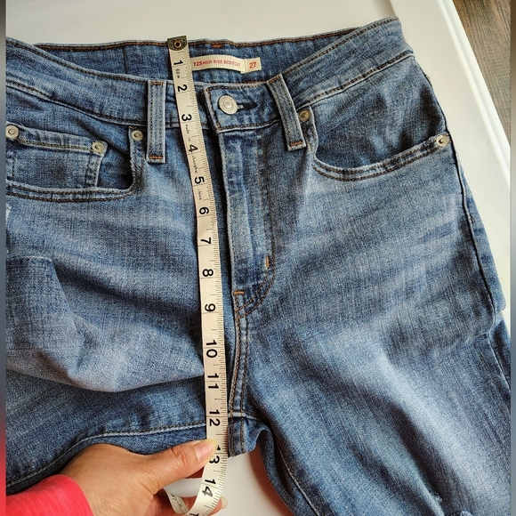 Levi's 725 High Rise Boot Cut Jeans Women's Denim Stretch Medium Blue 27. - Picture 10 of 17
